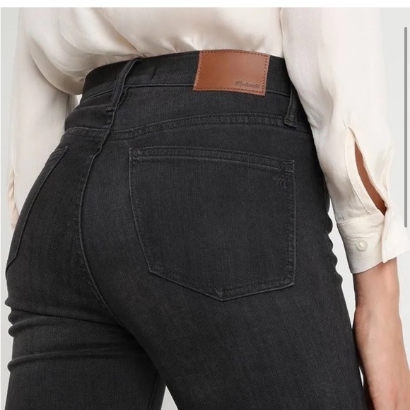 Madewell 9" High Rise Skinny Jeans in Black Raw Hem Distressed Boho - Picture 2 of 14